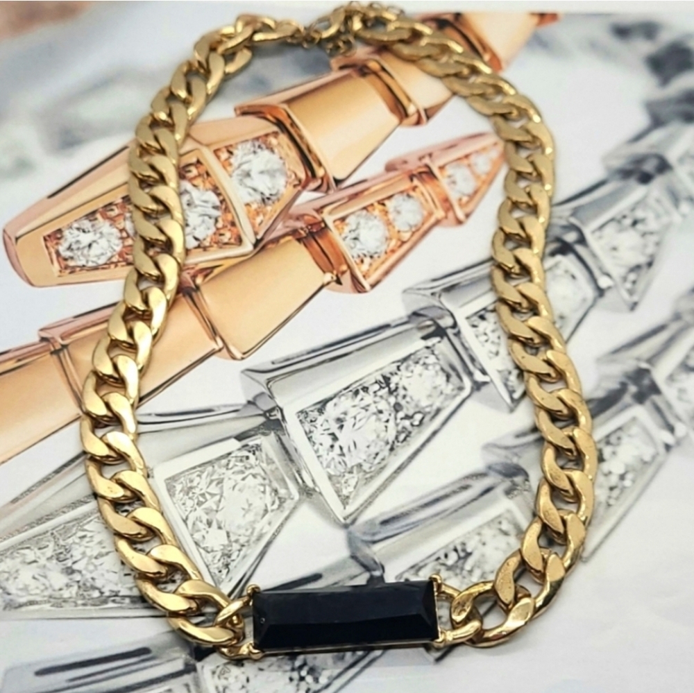 Vintage Chunky Gold Link Black Stone Bar Necklace
